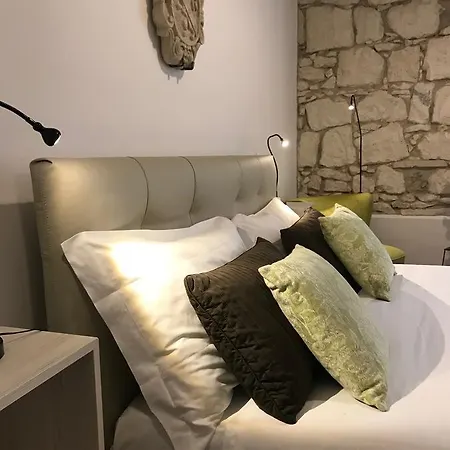 I Santi Coronati Nocleg ze śniadaniem